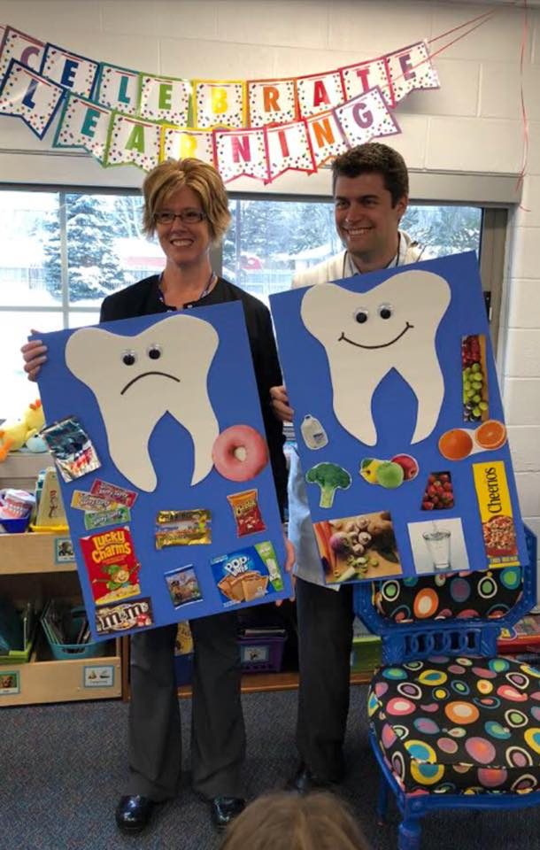 Teaching kindergarteners about dental health at Sayre Elementary